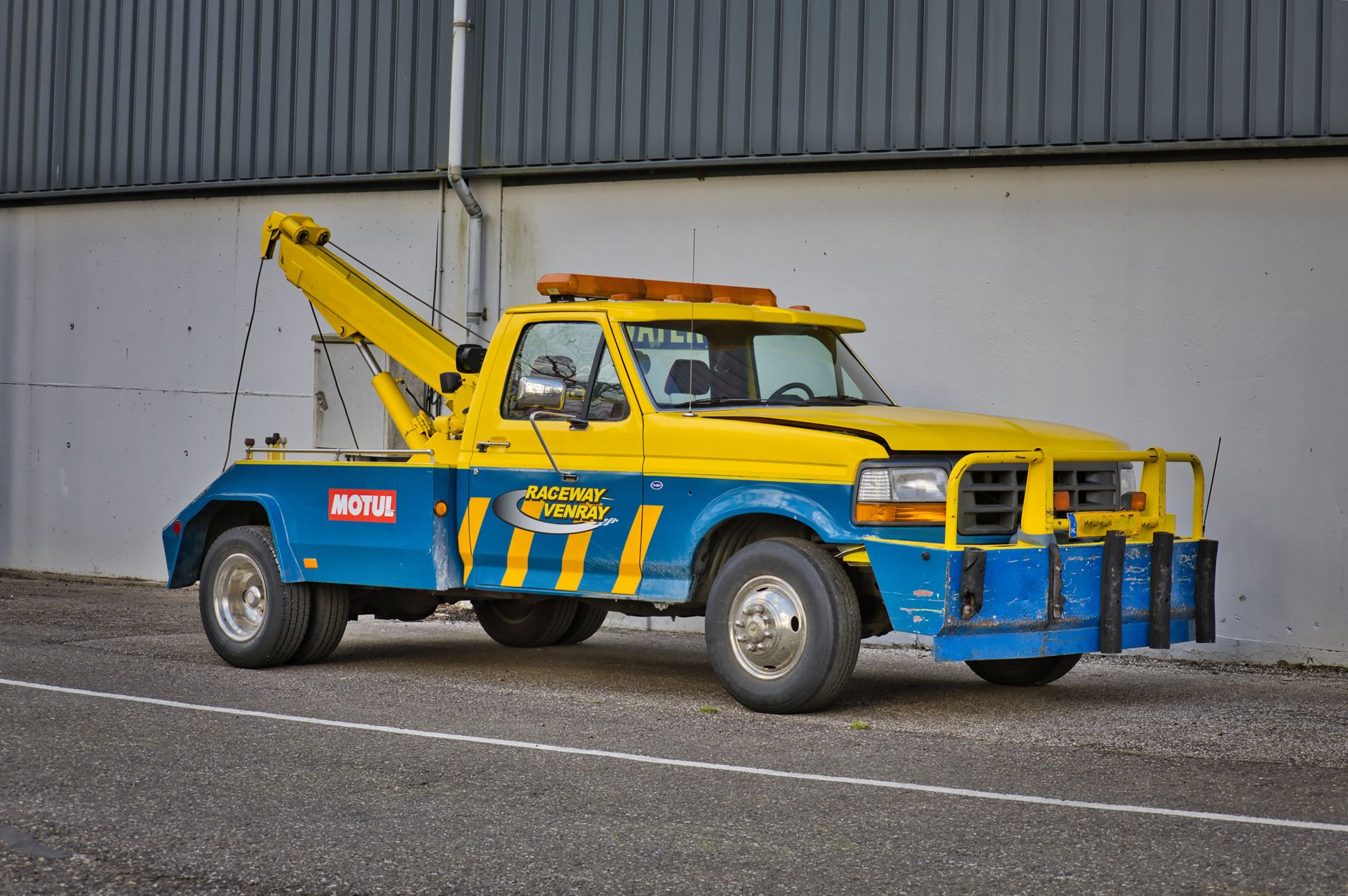 Remorquage Voiture équipe à Viry-Châtillon